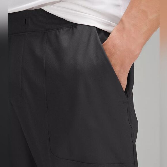 NWT Lululemon ABC JOGGER IN OBSIDIAN - Picture 2 of 13